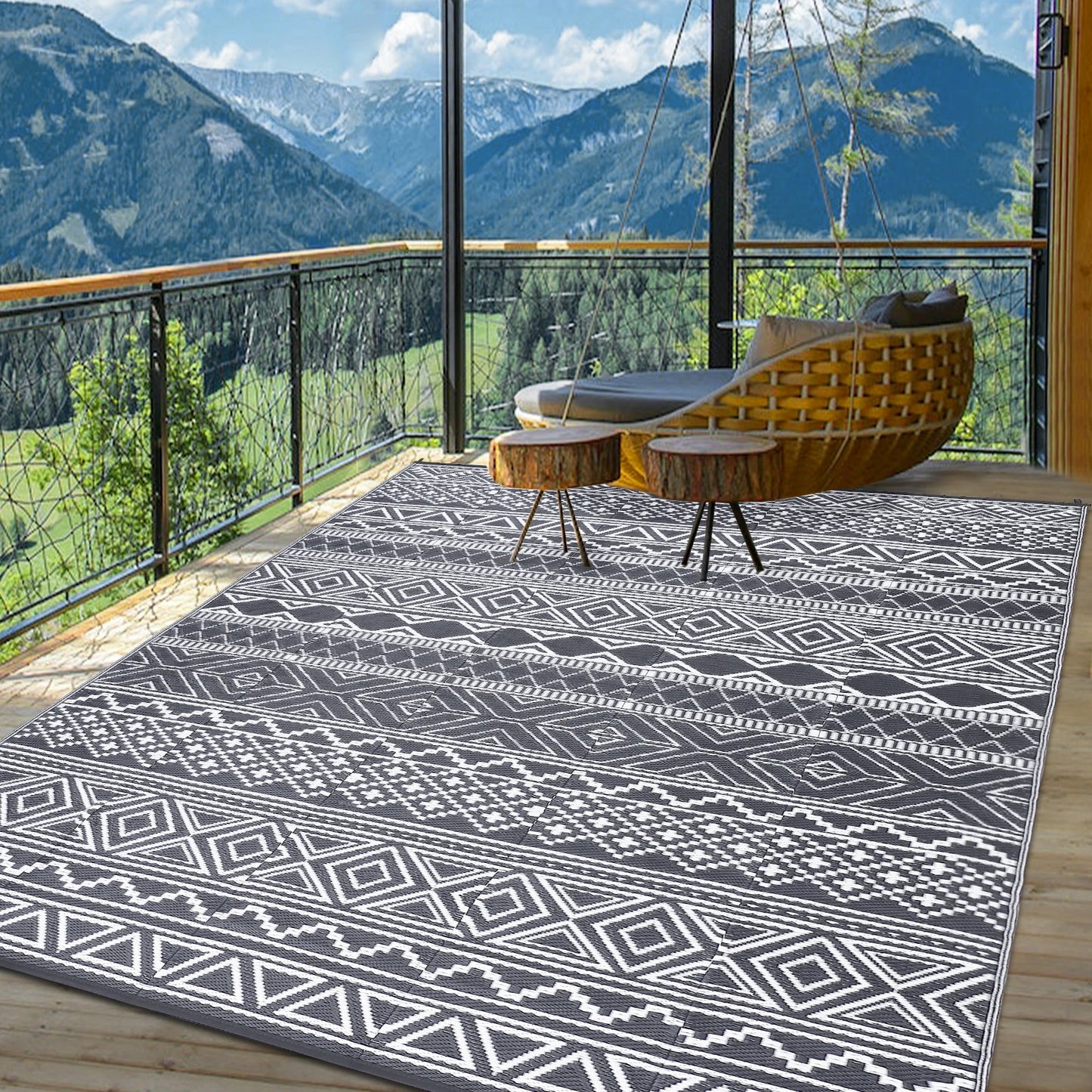 5x8' Waterproof Reversible Boho Patio Rug