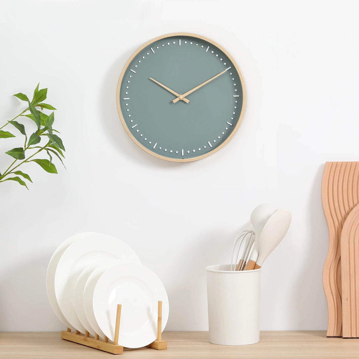 11.5" Round Indoor Wall Clock